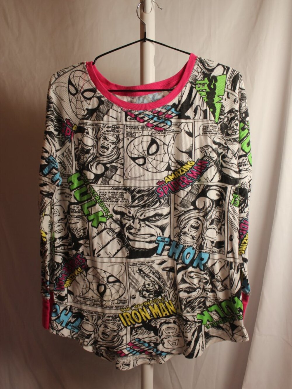 Womens Marvel Comic-Print Long Sleeve Top And Bottoms - Pink Trim